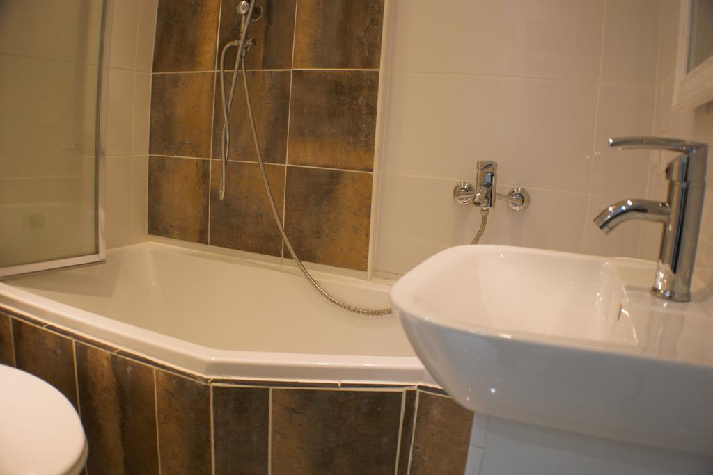 Siauliai Apartments - Ezero Dış mekan fotoğraf